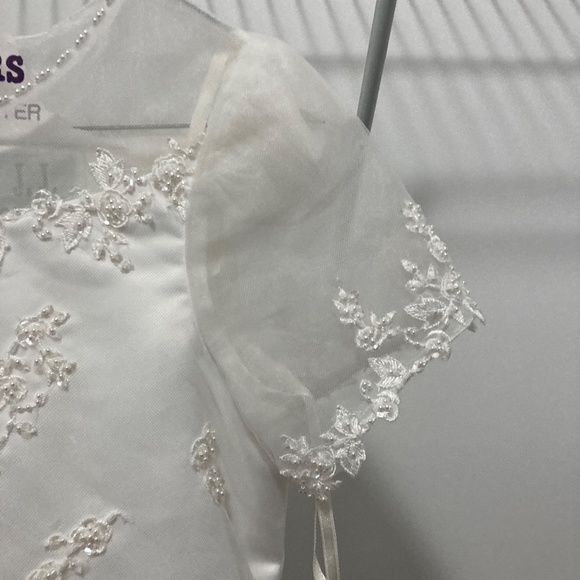 Communion Dresses - Picture 6 of 8